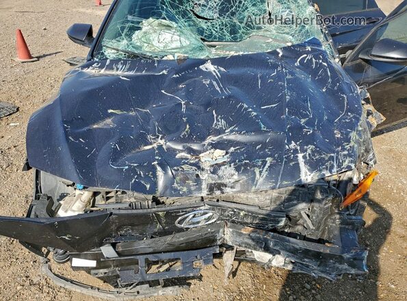 5NPLM4AG1MH009500 2021 HYUNDAI ELANTRA Черный Вид задней части салона