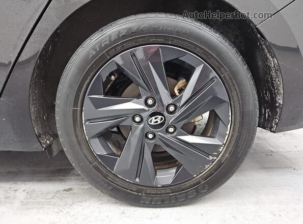 5NPLM4AG2MH007111 2021 HYUNDAI ELANTRA Black 