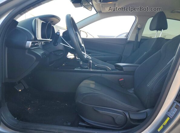 5NPLM4AG2MH030050 2021 HYUNDAI ELANTRA Silver წინა სალონის ხედი
