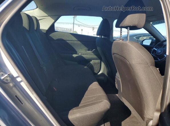 5NPLM4AG2MH030050 2021 HYUNDAI ELANTRA Silver უკანა სავარძლების ხედი