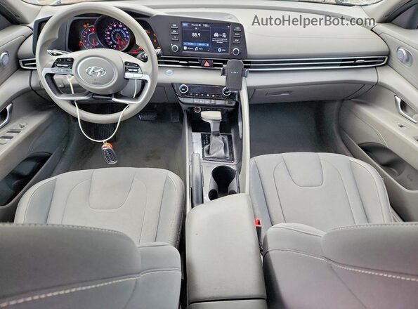 5NPLM4AG2NH069867 2022 HYUNDAI ELANTRA Black წინა პანელის ხედი