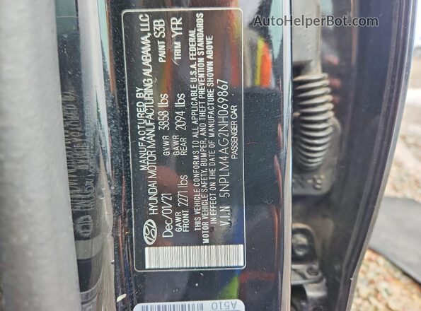 5NPLM4AG2NH069867 2022 HYUNDAI ELANTRA Black ძრავის განყოფილების ხედი