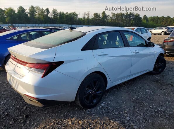 5NPLM4AG2NH072977 2022 HYUNDAI ELANTRA White Rear right