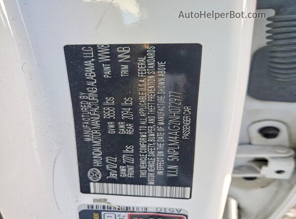 5NPLM4AG2NH072977 2022 HYUNDAI ELANTRA White Engine compartment view