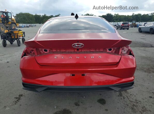 5NPLM4AG3MH006419 2021 HYUNDAI ELANTRA Red Widok z tyłu