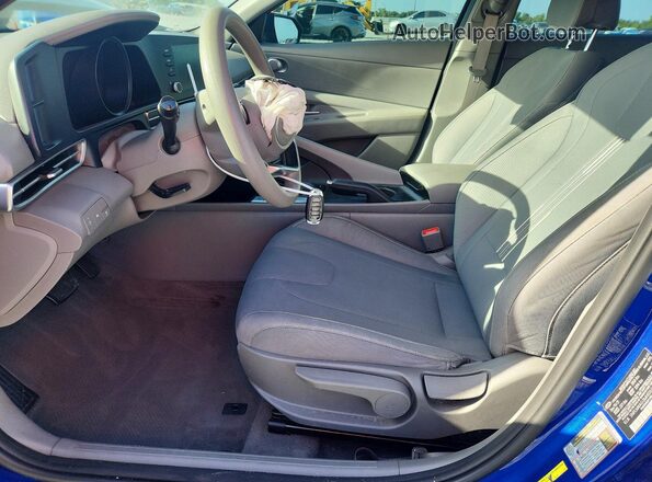 5NPLM4AG3MH026749 2021 HYUNDAI ELANTRA Blue Սալոնի դիմացի տեսք