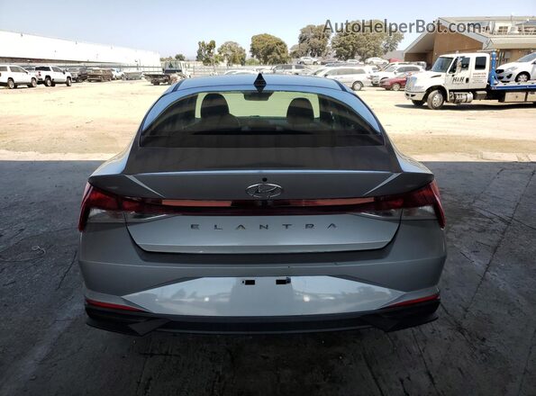5NPLM4AG3MH045124 2021 HYUNDAI ELANTRA Silver 