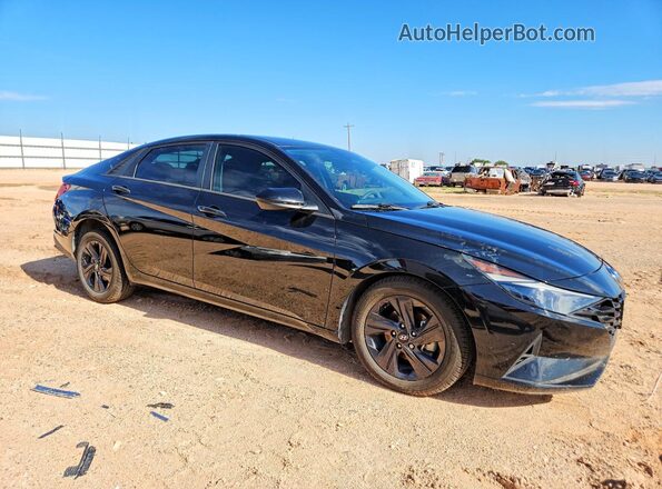5NPLM4AG3NH078058 2022 HYUNDAI ELANTRA Black Przód prawy