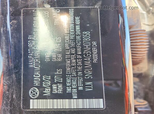 5NPLM4AG3NH078058 2022 HYUNDAI ELANTRA Black Widok komory silnika