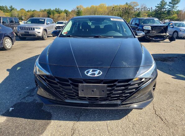 5NPLM4AG4NH054058 2022 HYUNDAI ELANTRA Black Դիմացի տեսք