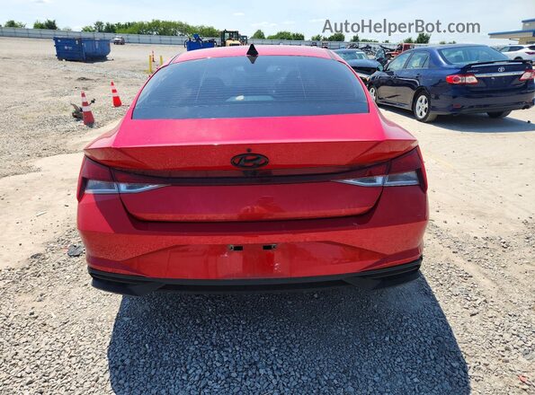 5NPLM4AG4PH109126 2023 HYUNDAI ELANTRA Red Widok z tyłu