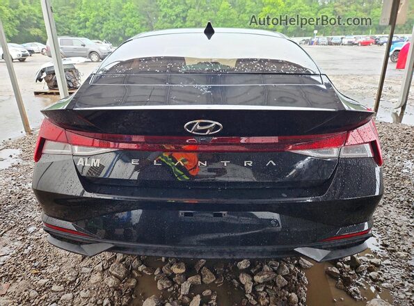 5NPLM4AG5MH022430 2021 HYUNDAI ELANTRA Black Вид ззаду
