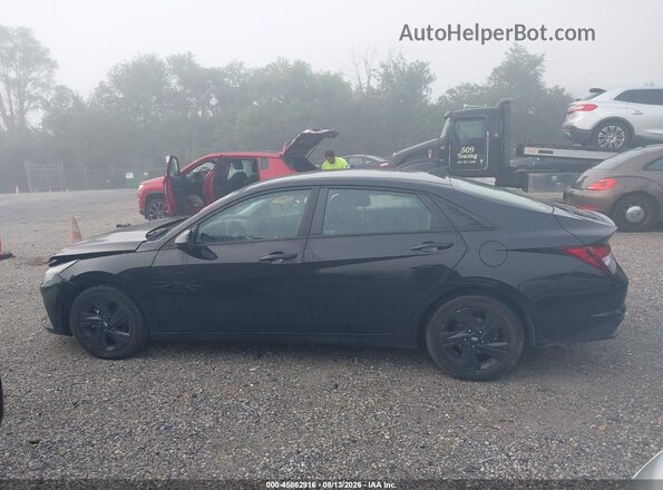 5NPLM4AG5NH069717 2022 HYUNDAI ELANTRA Black სალონის 360-გრადუსიანი ხედი