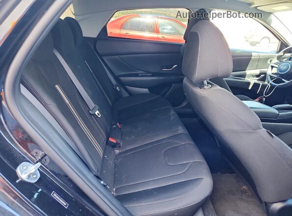5NPLM4AG6MH029094 2021 HYUNDAI ELANTRA Black Հետևի նստատեղերի տեսք