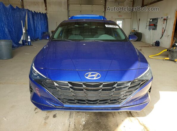 5NPLM4AG6NH060847 2022 HYUNDAI ELANTRA Blue Widok z przodu