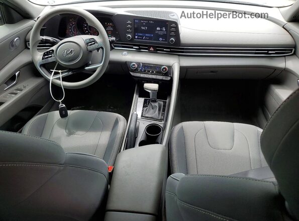 5NPLM4AG6NH067121 2022 HYUNDAI ELANTRA White Вид панелі приладів