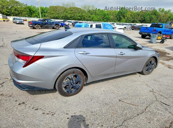 5NPLM4AG7MH019979 2021 HYUNDAI ELANTRA Серебряный Задняя правая четверть