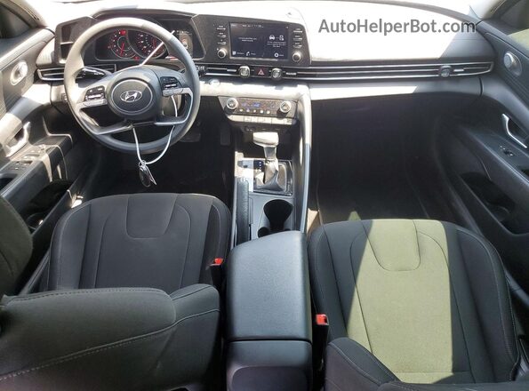5NPLM4AG7MH045885 2021 HYUNDAI ELANTRA Silver Dashboard view