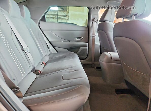 5NPLM4AG7NH055382 2022 HYUNDAI ELANTRA Gray უკანა სავარძლების ხედი