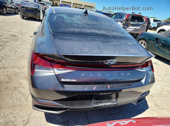 5NPLM4AG8MH002950 2021 HYUNDAI ELANTRA Gray უკანა ხედი