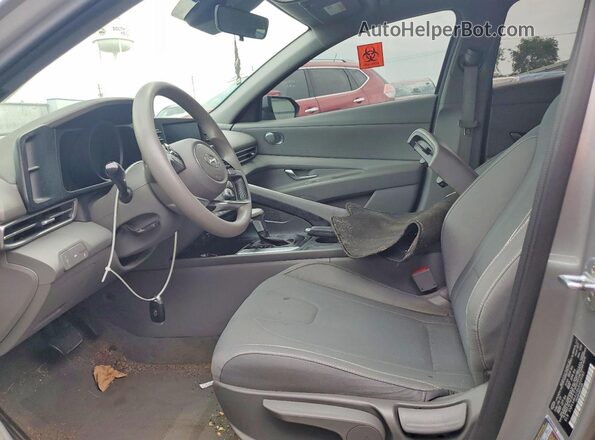 5NPLM4AG8MH039383 2021 HYUNDAI ELANTRA Gray Front interior view