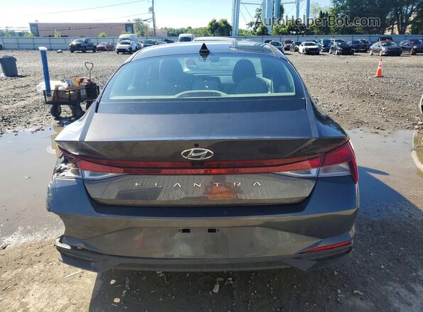 5NPLM4AG8NH078847 2022 HYUNDAI ELANTRA Charcoal Հետևի տեսք