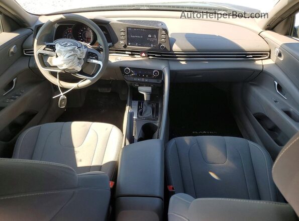 5NPLM4AG8PH092606 2023 HYUNDAI ELANTRA Угольный Вид панели приборов