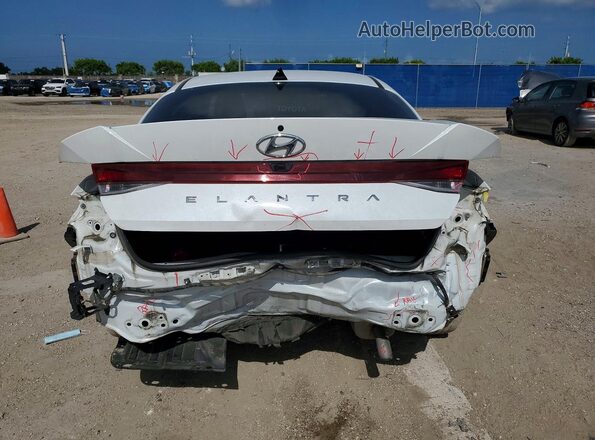 5NPLM4AG9MH052966 2021 HYUNDAI ELANTRA White Rear view
