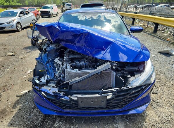 5NPLM4AG9NH086049 2022 HYUNDAI ELANTRA Blue Widok wnętrza z tyłu