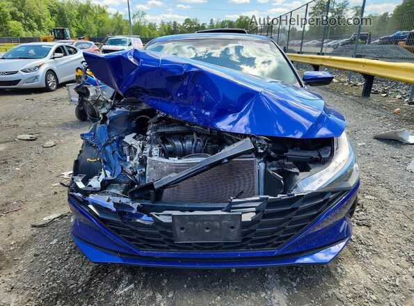 5NPLM4AG9NH086049 2022 HYUNDAI ELANTRA Blue Widok z przodu