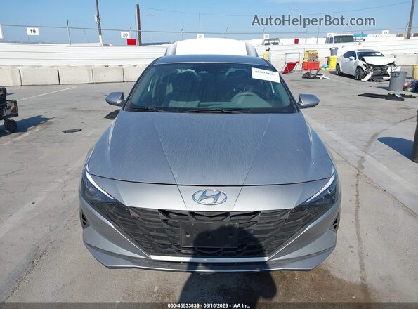 5NPLM4AG9PH099953 2023 HYUNDAI ELANTRA Silver უკანა სალონის ხედი