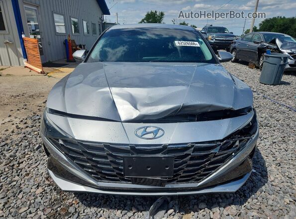 5NPLN4AG0NH073364 2022 HYUNDAI ELANTRA Silver Вид спереду