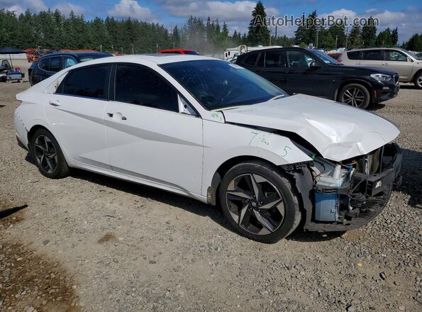 5NPLN4AG7NH076066 2022 HYUNDAI ELANTRA White Front right