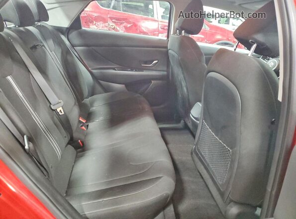 5NPLN4AG7NH077931 2022 HYUNDAI ELANTRA Red უკანა სავარძლების ხედი