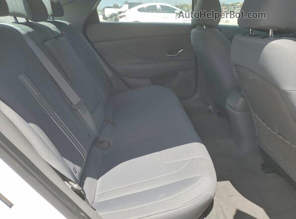 5NPLN4AG8MH029868 2021 HYUNDAI ELANTRA White უკანა სავარძლების ხედი