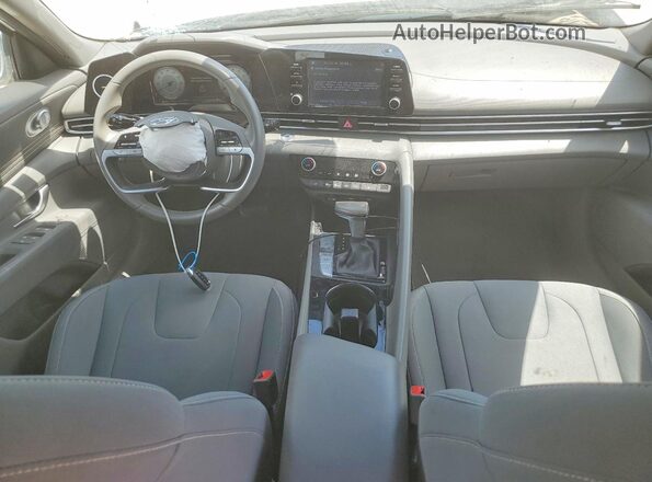 5NPLN4AG8MH029868 2021 HYUNDAI ELANTRA White წინა პანელის ხედი