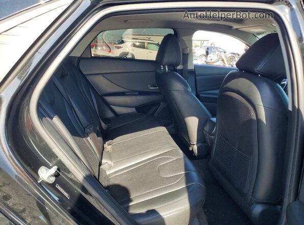 5NPLP4AG0PH088069 2023 HYUNDAI ELANTRA Black Rear seats view