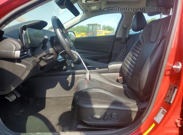 5NPLP4AG1MH010587 2021 HYUNDAI ELANTRA Red Вид салону спереду