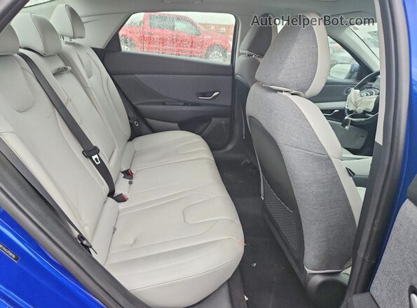 5NPLP4AG1PH109785 2023 HYUNDAI ELANTRA Blue Vista de los asientos traseros