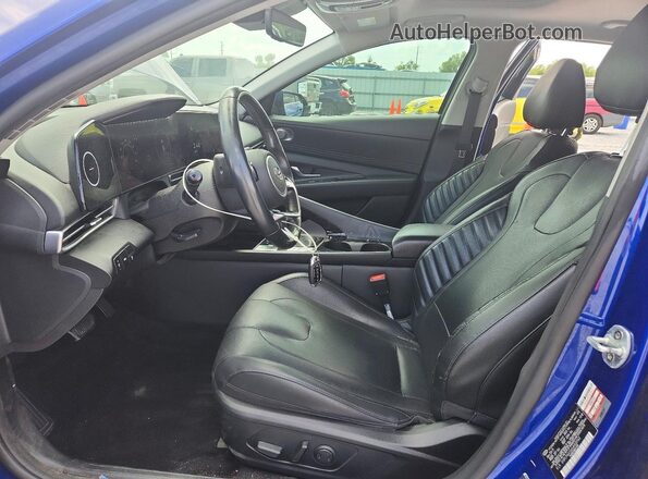 5NPLP4AG6MH027143 2021 HYUNDAI ELANTRA Синий Вид салона спереди