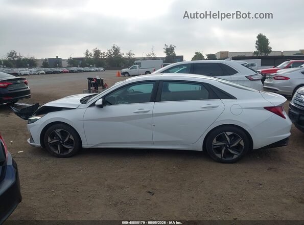 5NPLP4AG6PH090067 2023 HYUNDAI ELANTRA White Панорамний вид салону 360°