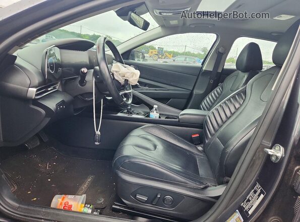 5NPLP4AG8MH028066 2021 HYUNDAI ELANTRA Gray Вид салону спереду