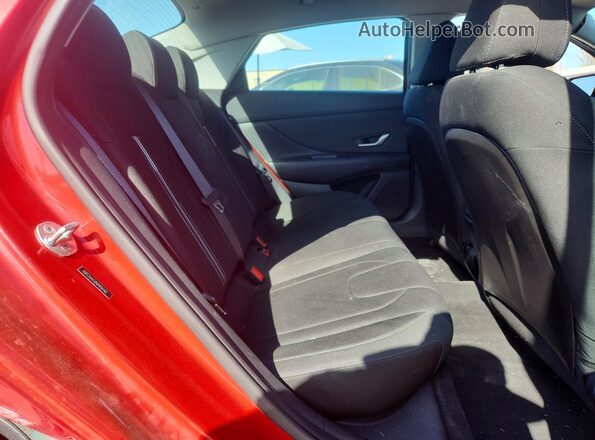 5NPLS4AG0MH036483 2021 HYUNDAI ELANTRA Red უკანა სავარძლების ხედი