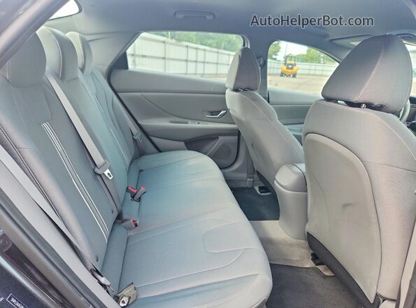 5NPLS4AG0MH039447 2021 HYUNDAI ELANTRA Gray Widok tylnych siedzeń