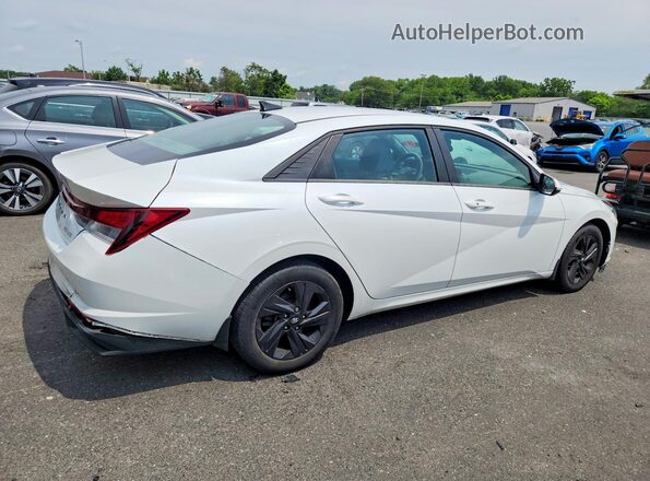 5NPLS4AG0NH064740 2022 HYUNDAI ELANTRA White Tył prawy