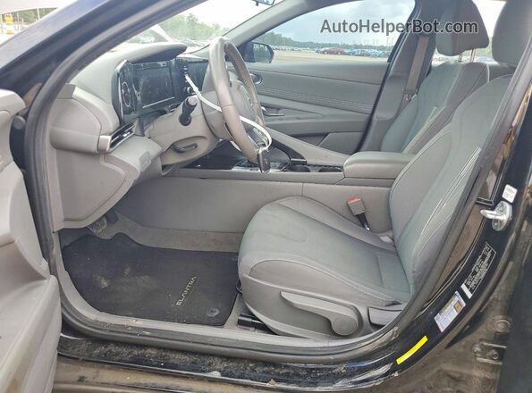 5NPLS4AG0NH078380 2022 HYUNDAI ELANTRA Black Front interior view