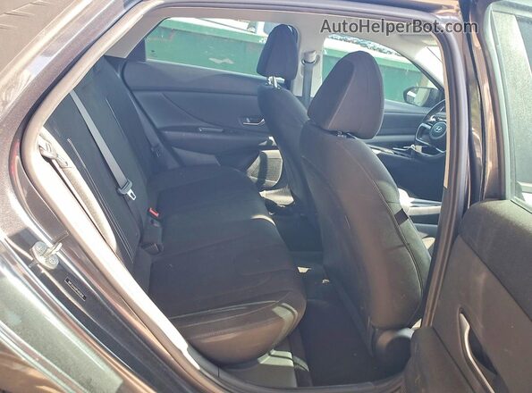 5NPLS4AG0PH093626 2023 HYUNDAI ELANTRA Charcoal Widok tylnych siedzeń