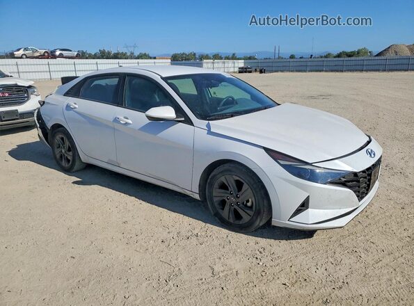 5NPLS4AG1MH005856 2021 HYUNDAI ELANTRA White Передня права чверть
