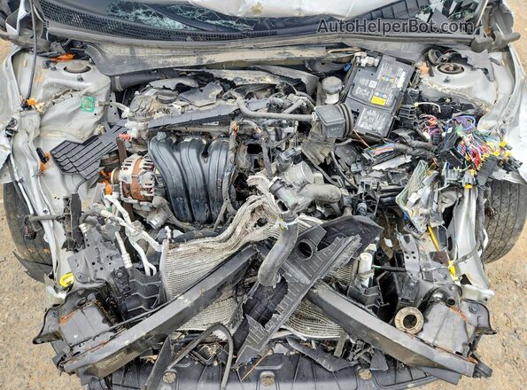 5NPLS4AG1NH086696 2022 HYUNDAI ELANTRA Silver Widok wnętrza z tyłu