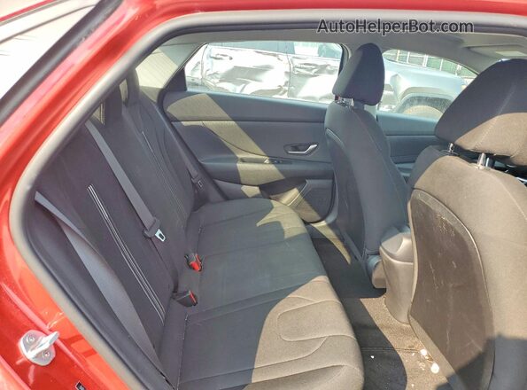 5NPLS4AG2MH010516 2021 HYUNDAI ELANTRA Red Vista de los asientos traseros